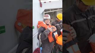 Nag muster station para sa abandon ship drill    #shortsvideo #marino #ship