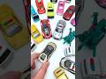 Police Cars Surround the Golden Lamborghini?!🚔🚨✨Tomica & Hot Wheels Territory