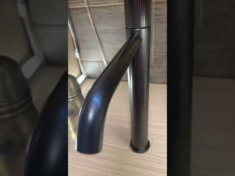 Чорний змішувач для ванни прихованого монтажу Bugnatese MOON 7119, видео 1