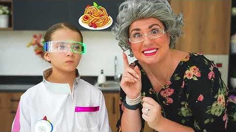 Ruby and Bonnie Get a Robot Helper! Robo-Bonnie Does Everything for Ruby