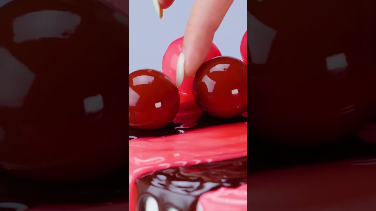 Ultimate Oreo & Kinder Surprise Cake – Fun & Easy Cake Decorating Tutorial 🍰✨ 