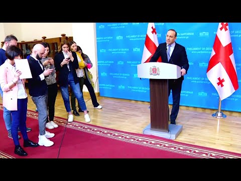 „დამოუკიდებელი დეპუტატები\" ანტიკორუფციული კომისიის შექმნას ითხოვენ