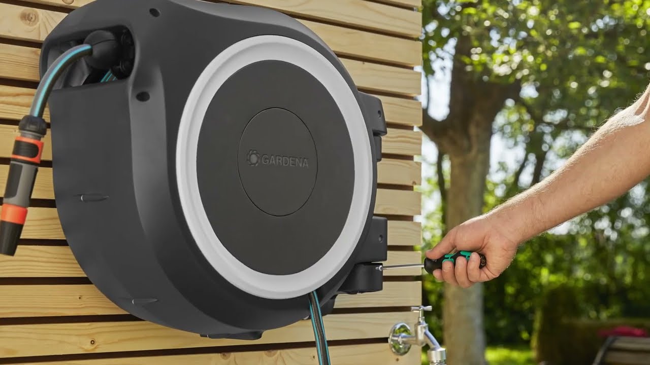 HowTo Wallmounting GARDENA 35m retractable hose reel the large