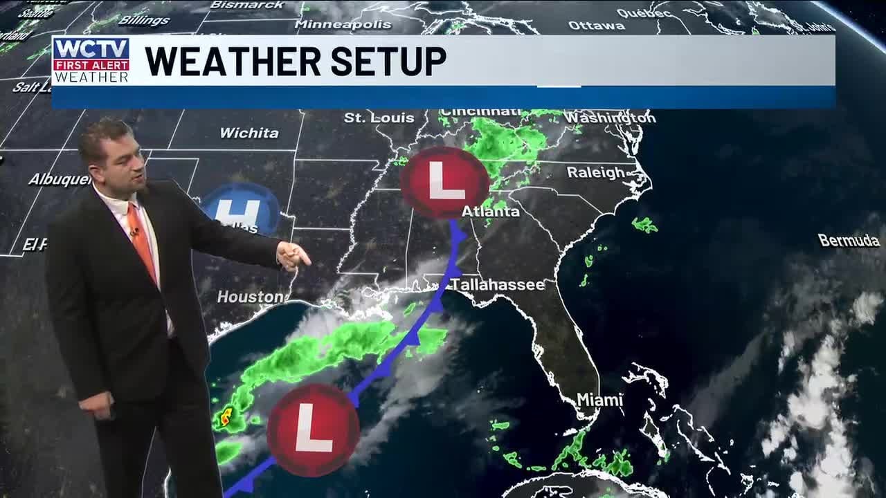 A cold front will bring a few showers to end the weekend - YouTube
