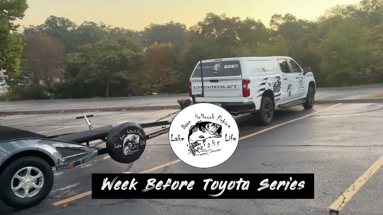 Bass Fishing Lake of the Ozark – Jig Shallow