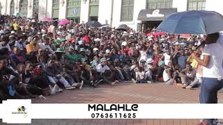 Umalahle ejabulisa Izihlwele e workshop nge performance yakhe kwi launch ka Qhoshangokwenzakwakhe