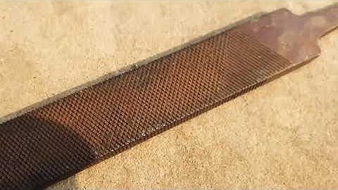 Turning a Rusty   FILE into a really pretty & SHARP KNIFE