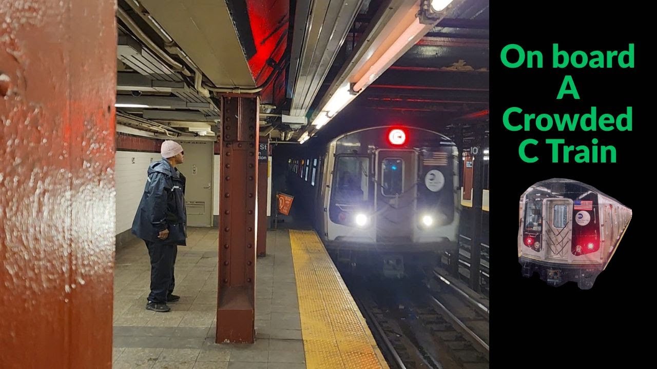 Поездка на нью-йоркском метро: переполненный поезд C.
