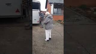 Ik Heb Al Een Paard Gekocht Voor Mijn Petekindje Wat Nog Niet Geboren Is En Heb Nu Een Probleem