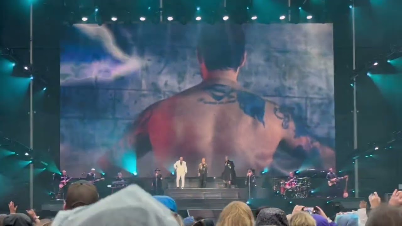 Boyzone concert. Emirates Stadium 6/6/26