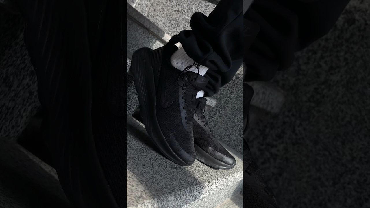 КРОСІВКИ M NIKE PROMINA FV5285-001