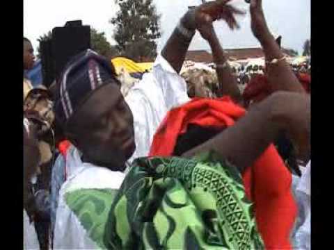  ABASS AKANDE OBESERE(OLD LIVE SHOW AT OSUN STATE)2.avi