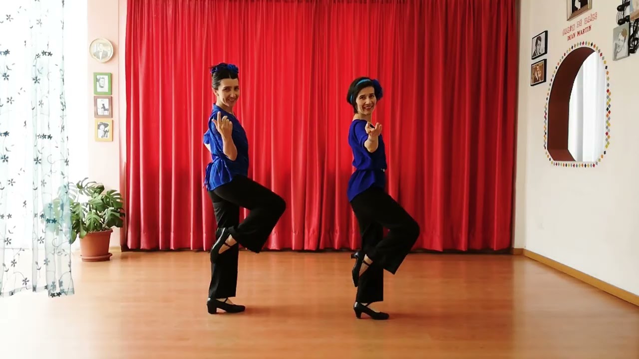 BLUE HAWAII 💙 Elvis Presley 💙 Bailan Yolanda & Yulia