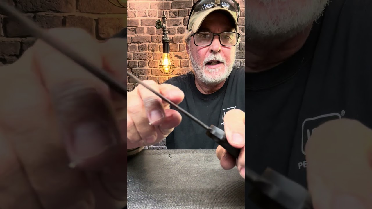 Тактический нож с фиксированным лезвием BUCK 822 Sentry