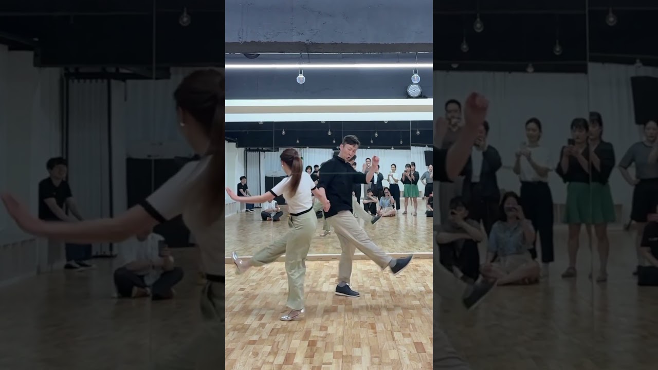 Lindyhop Routine - Nalla & Jessica @ Pastel Swing #SmallParadise #swingdance #lindyhop