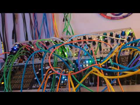 "Laglínu" - Upbeat, Melodic Percussive Eurorack patch with Qu-Bit Surface