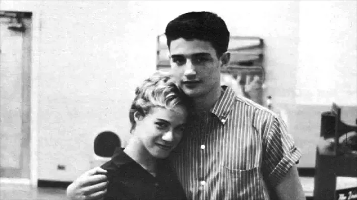 Gerry Goffin and Carole King - Up On The Roof demo