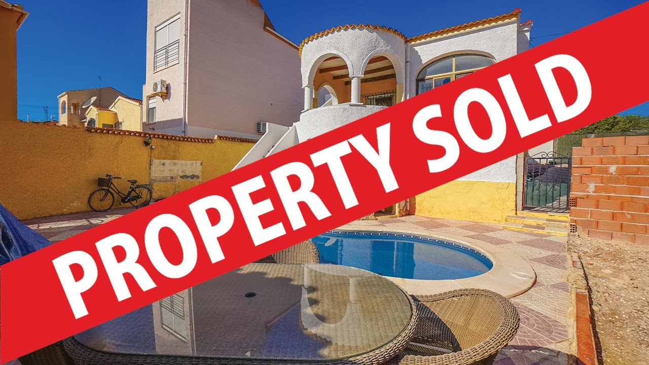 NS1733 – 🔥 ПРОДАНО🔥 Отличное местоположение! Просторная расширенная вилла, гостевой домик, частны...