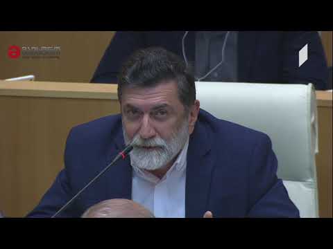 ნუკრი ქანთარია სერგო რატიანს: \"წაიკთხეთ კიდევ ერთხელ, თუ გინდათ სათვალესაც გათხოვებთ\"