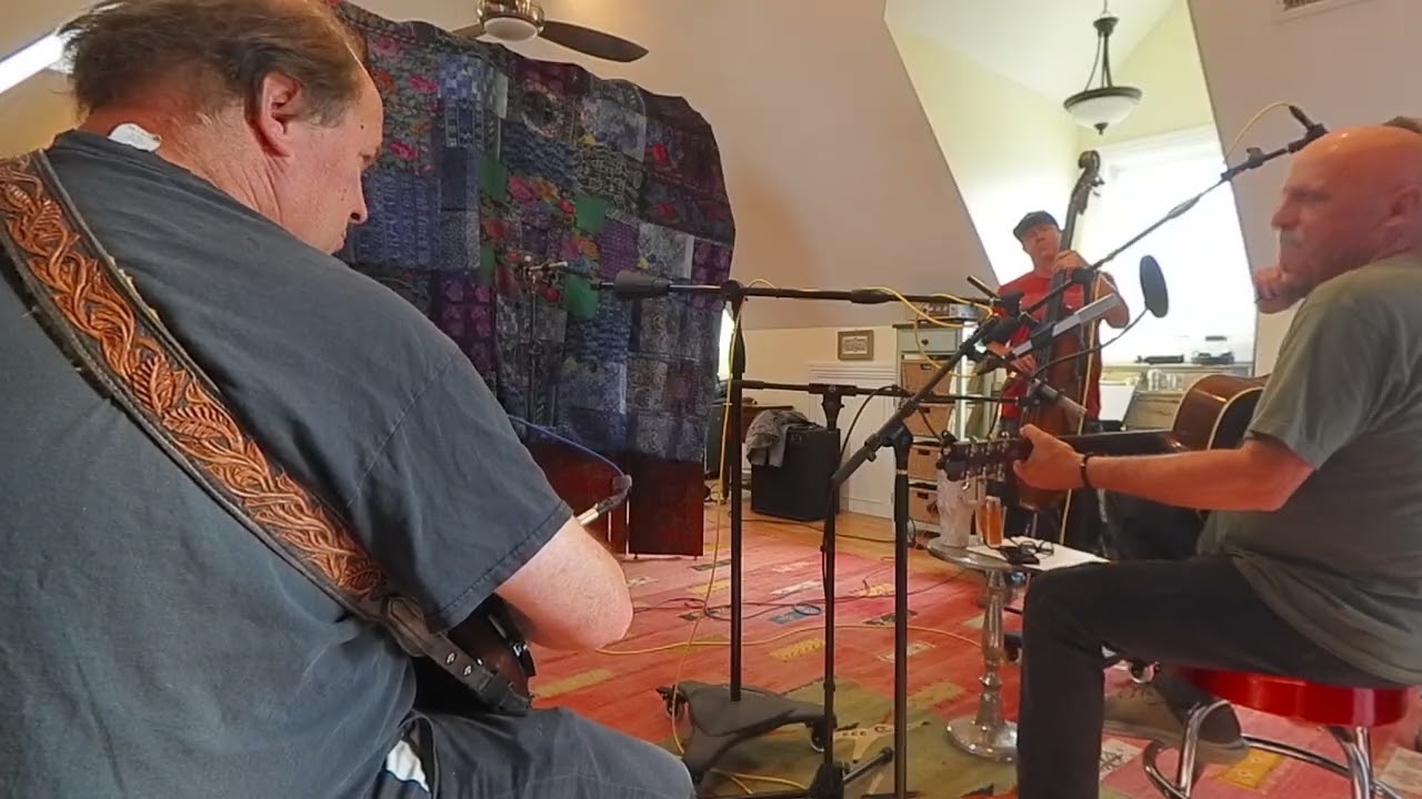 Mountain Country with Jim Fish playing Big Spike Hammer ~ warming up at the Radishman Studios