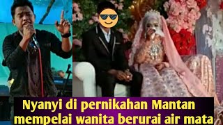 VIRAL.....LIAT REAKSI WANITA NYA,SAAT PRIA MULAI MENYANYI /\