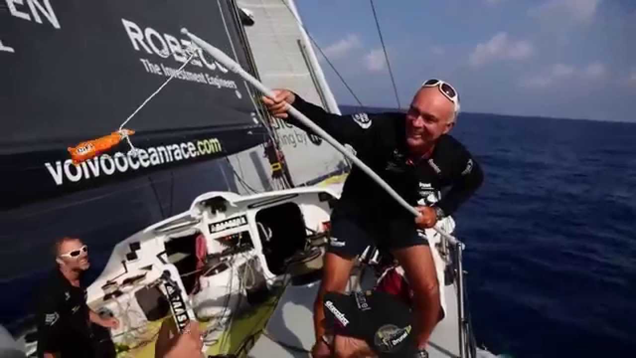 GOB report 36: Sticking together!