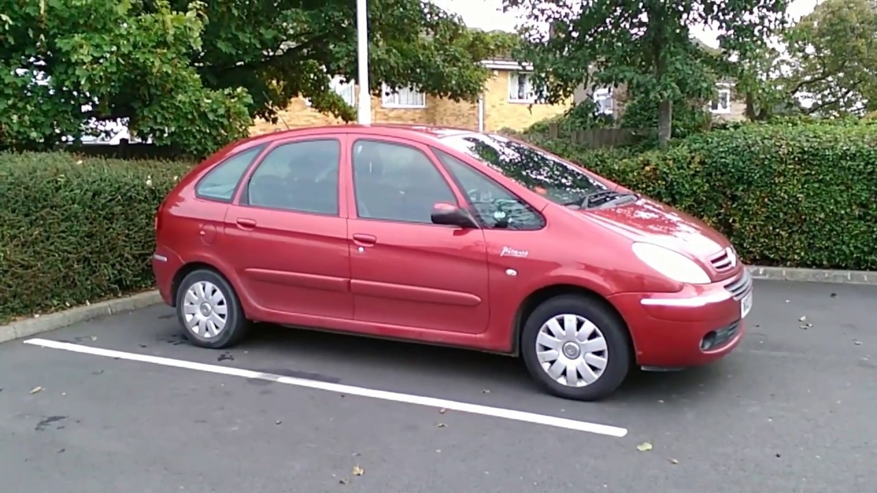 2007 Citroen Xsara Picasso Brake Disc and Pad Change