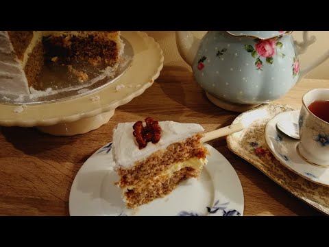 Videó: Hogyan Készítsünk Mézes Dió Karamellás Dió Tortát