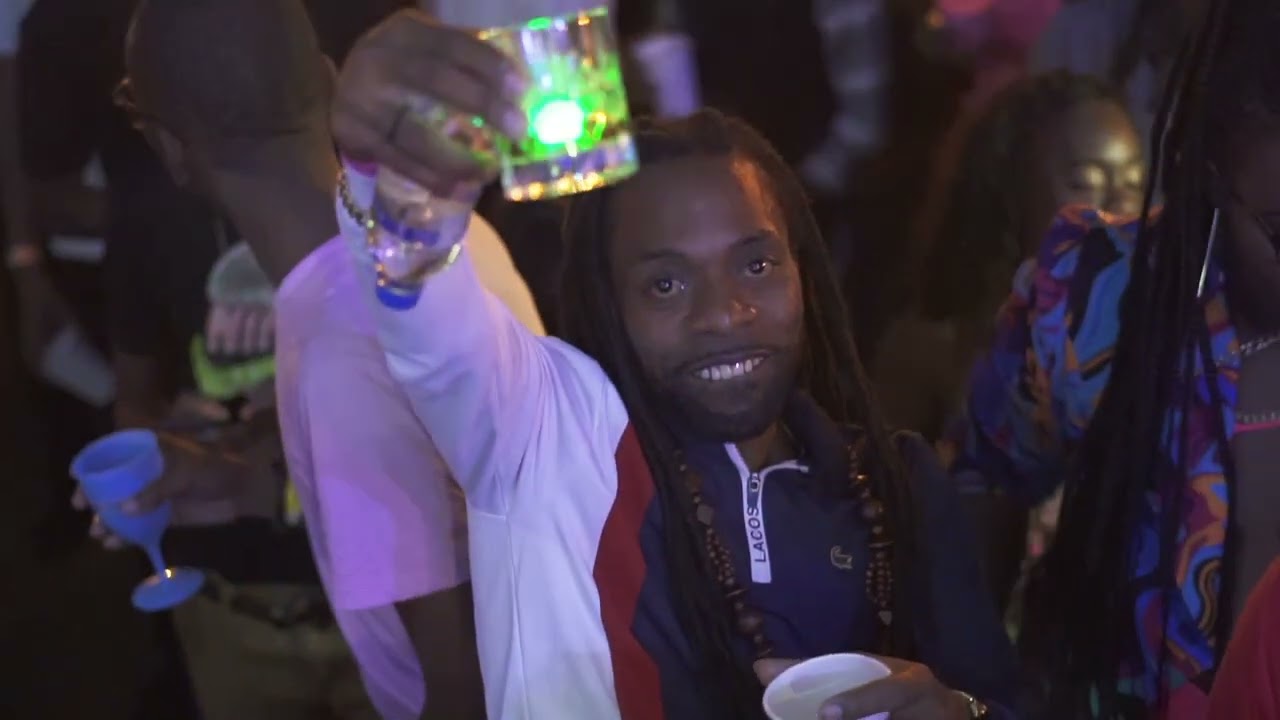 Guarda SANDALS ST LUCIA STAFF PARTY 2022 (Wolf Art Productions) su YouTube Guarda SANDALS ST LUCIA STAFF PARTY 2022 (Wolf Art Productions) su YouTube