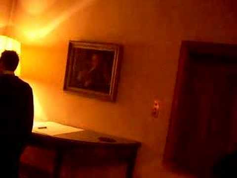 Formal dinner at Cambridge Univ. - YouTube
