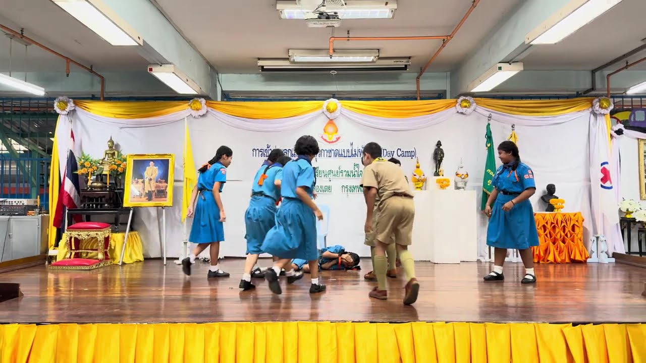 การแสดงของชั้นป.6/1 ในกิจกรรมการเข้าค่ายลูกเสือยุวกาชาด ปี 2568