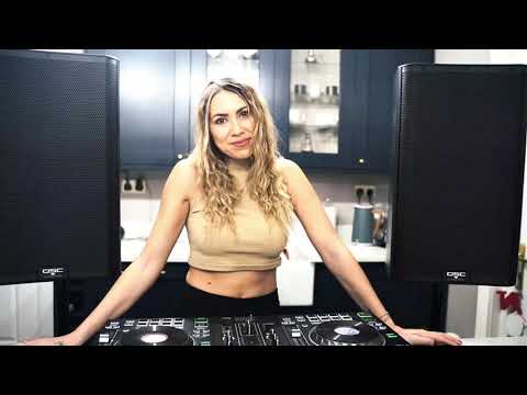 DJ Jayli Reviews