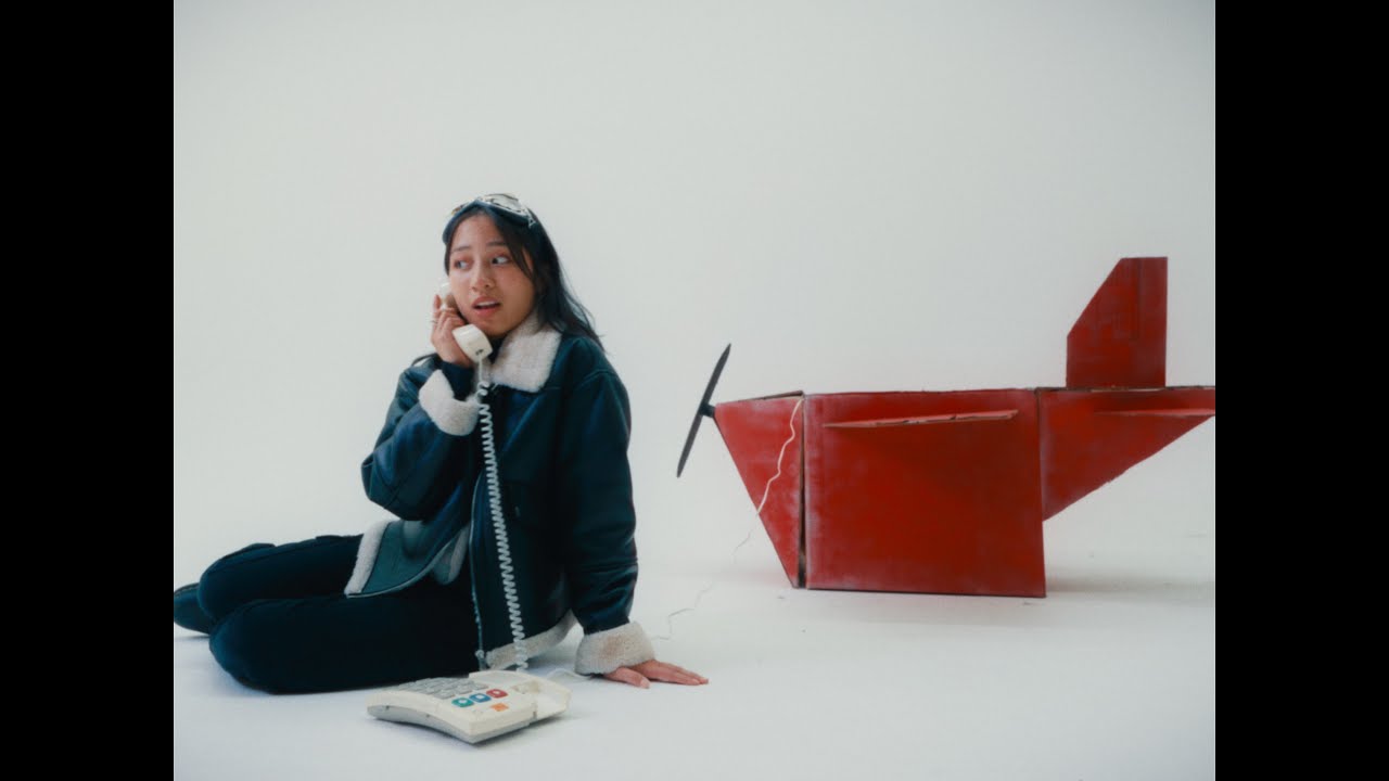 KARE - fallin4u (Official Music Video)