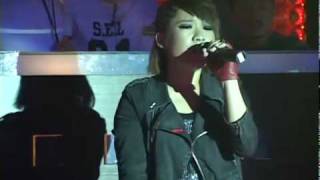 符瓊音_20100409_FUNKY-2