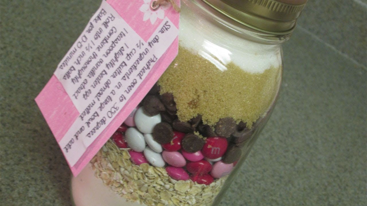 Day 8 ♡ Valentine's Day Cookie in a Jar YouTube
