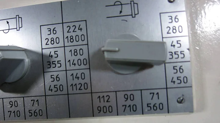 Leit- und Zugspindeldrehmaschine, MIKROMAT, Typ: DZFG 200x500 2/2