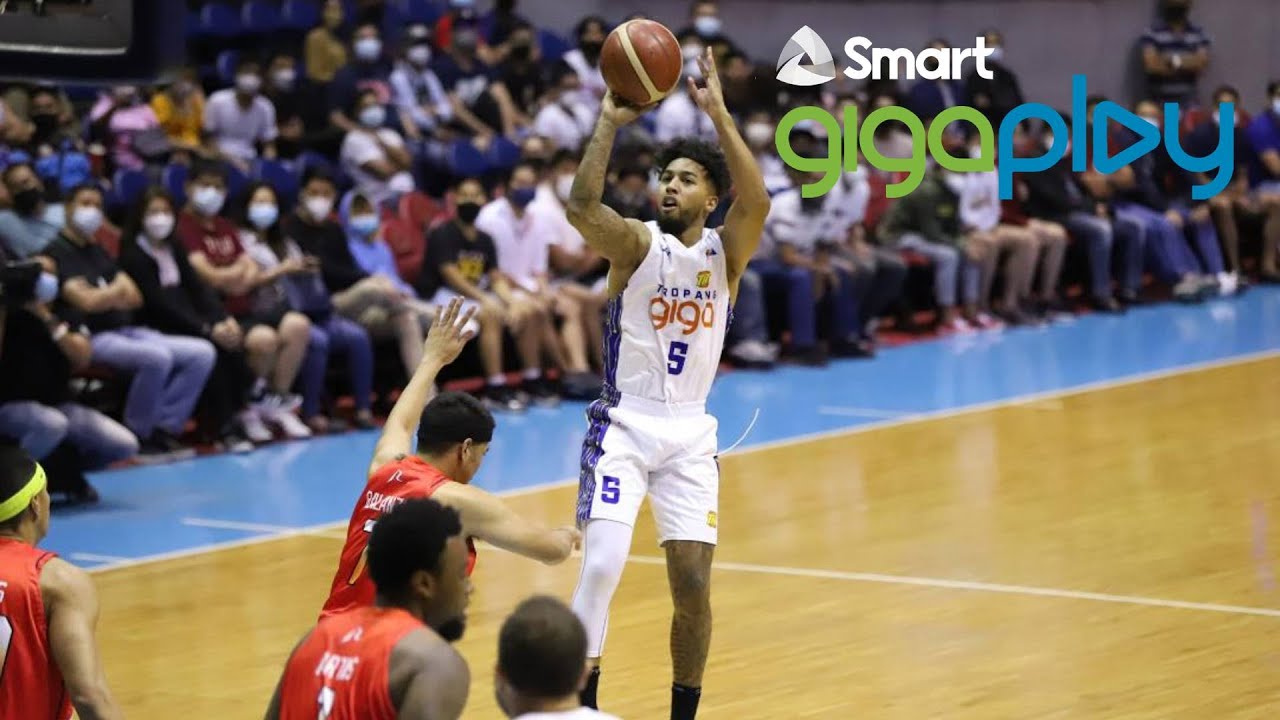 Mikey Williams Highlights PBA Player of the Week