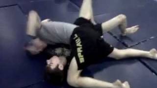 PRO MAI MMA - Straight Over Leg Pass with wrist hold set up
The students of Feltham PRO MAI MMA school practising passing bottom control (guard) with a straight over leg pass set up with an under body wrist hold. PRO MAI MMA - Straight Over Leg Pass with wrist hold set up