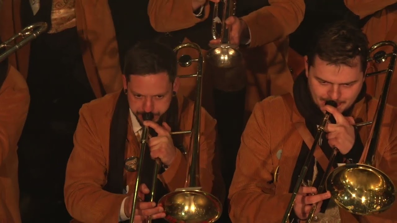 Lasser Gugge Explosion 2025: 23:20h Zinke Waggis