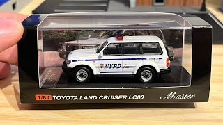NYPD TOYOTA LAND CRUISER LC80 1/64 Scale 