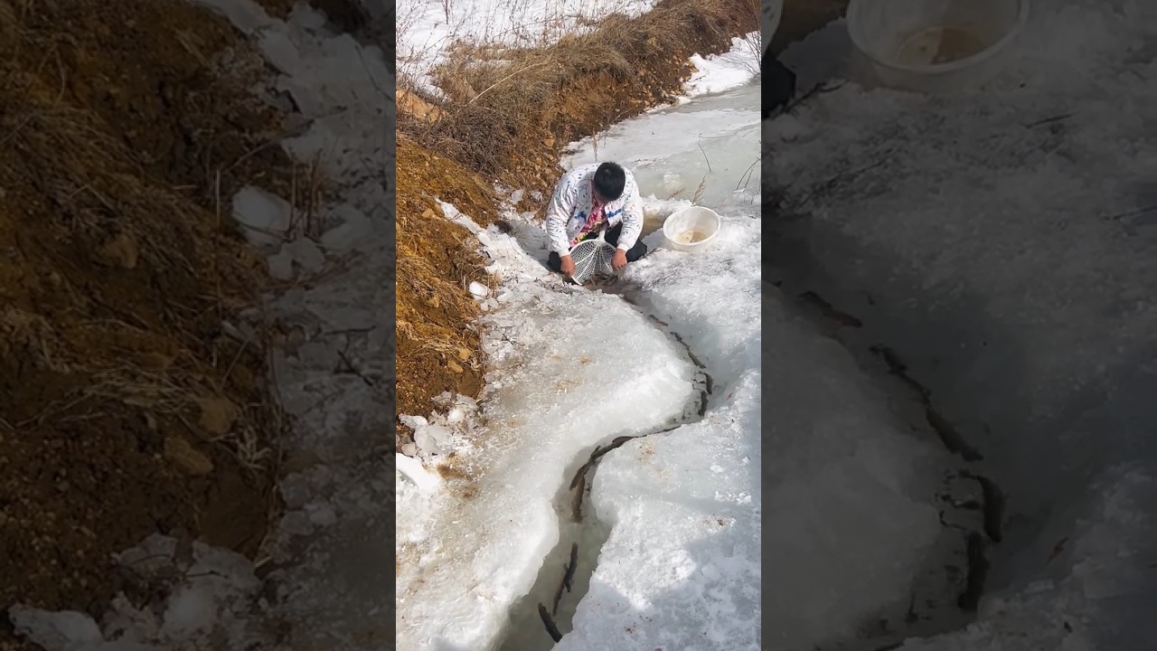 Amazing Survival Skills: Innovative Method of Fishing Through Ice in Extreme Winter Conditions"
