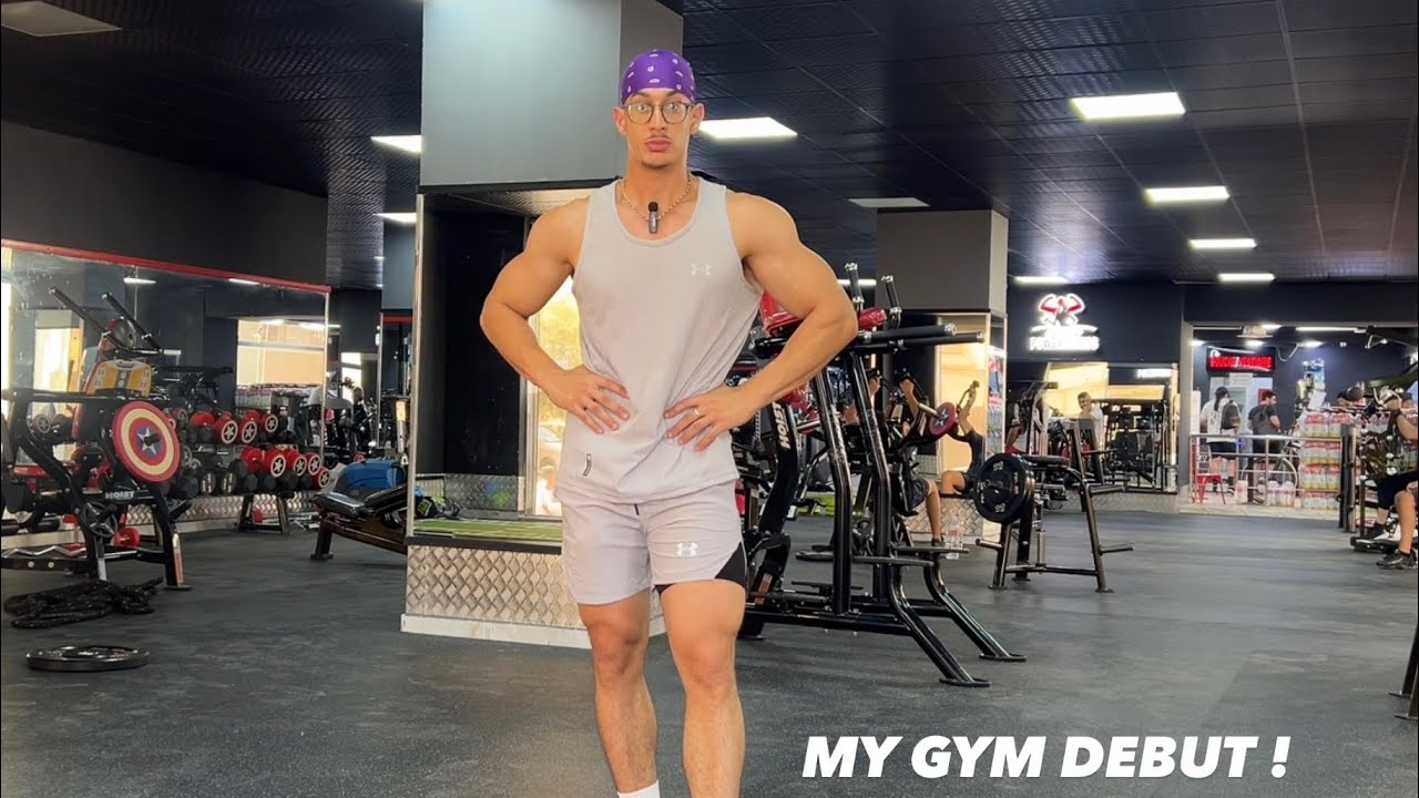 LATS AND BI | MY GYM DEBUT !