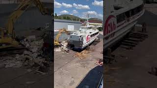 Katamaran Melita u brodogradilištu Iskra