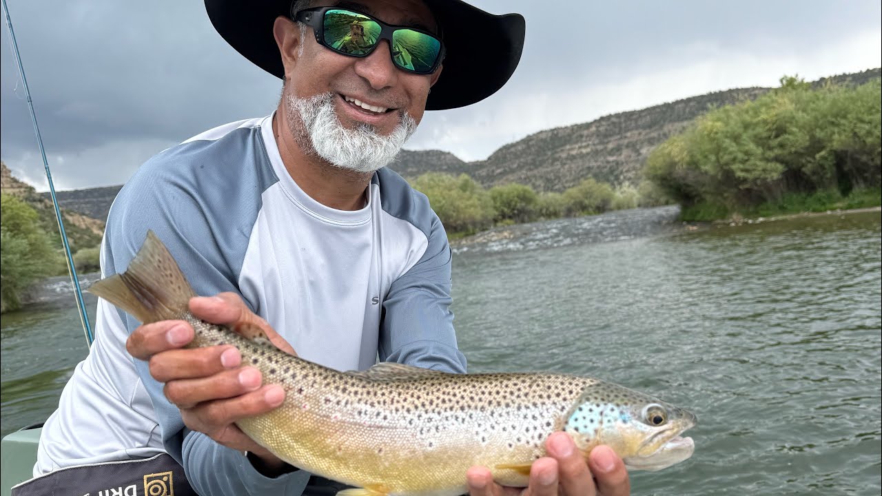 Рыбалка с двумя самыми новаторскими мастерами по изготовлению рыболовных мушек в стране, Эли и Ди...