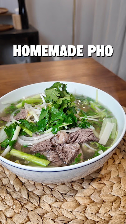 How to make homemade Phở! 🍜 😋