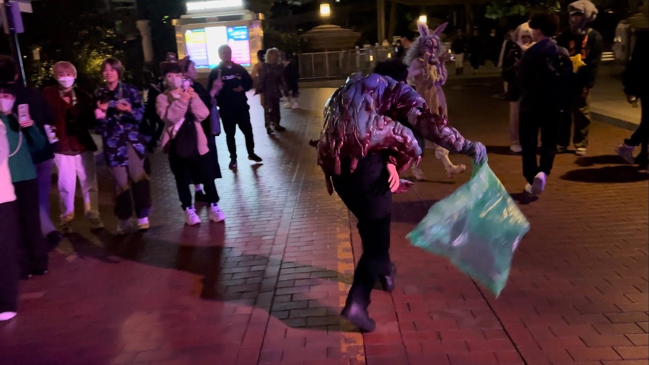 【USJホラー・ナイト2023】ビニール袋ゾンビにしばかれる水兵さん達　Possessed Playthings（ポゼッスド・プレイシングス）2023/10（4K HDR 60fps）