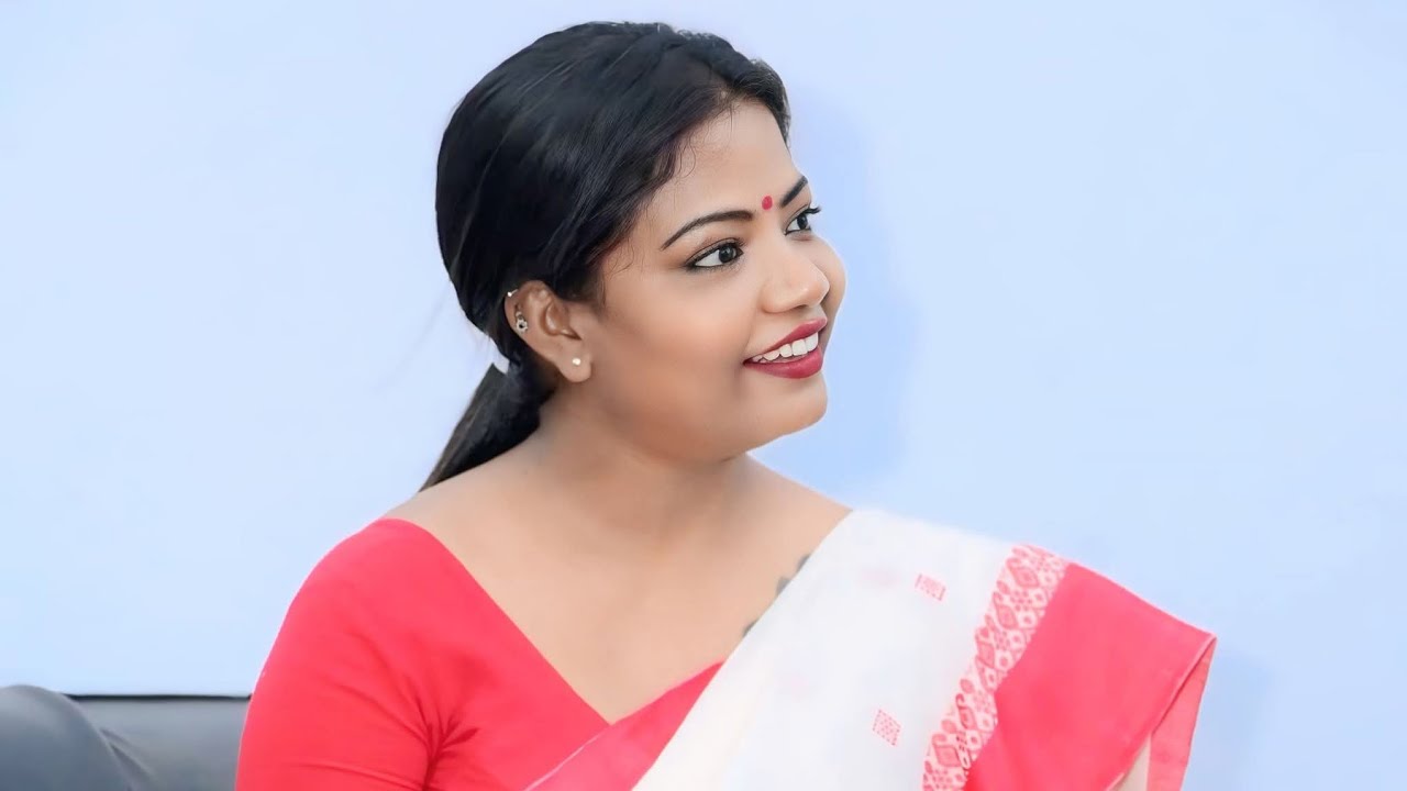 Nisha Bhagat को मंच से किसने उतारा?फूट फूट कर रोई आदिवासी बेटी, कुड़मी ...