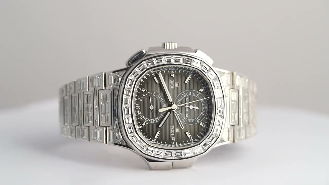 Patek Philippe Nautilus 5990 Diamond -  WATCHPLUGUS