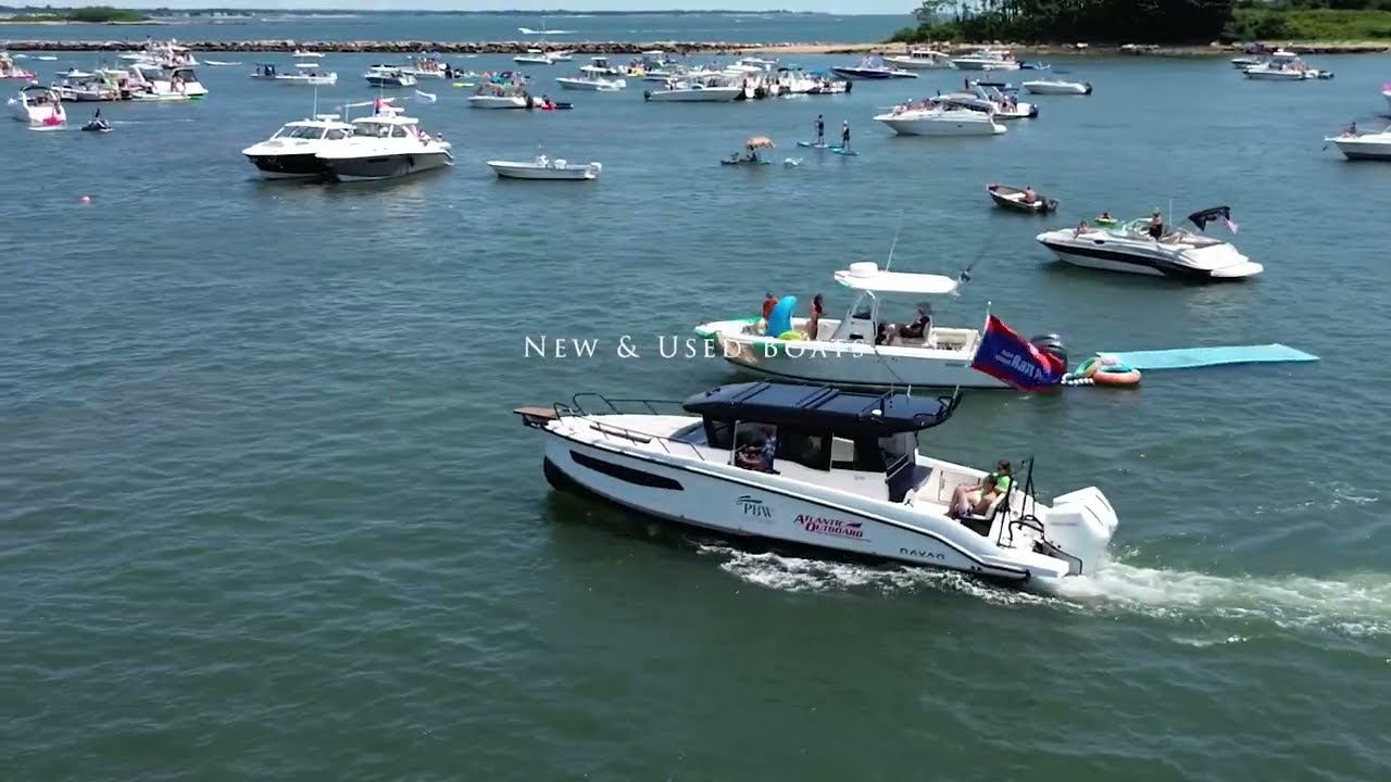 Experience Fall 2025 on the Connecticut shoreline 