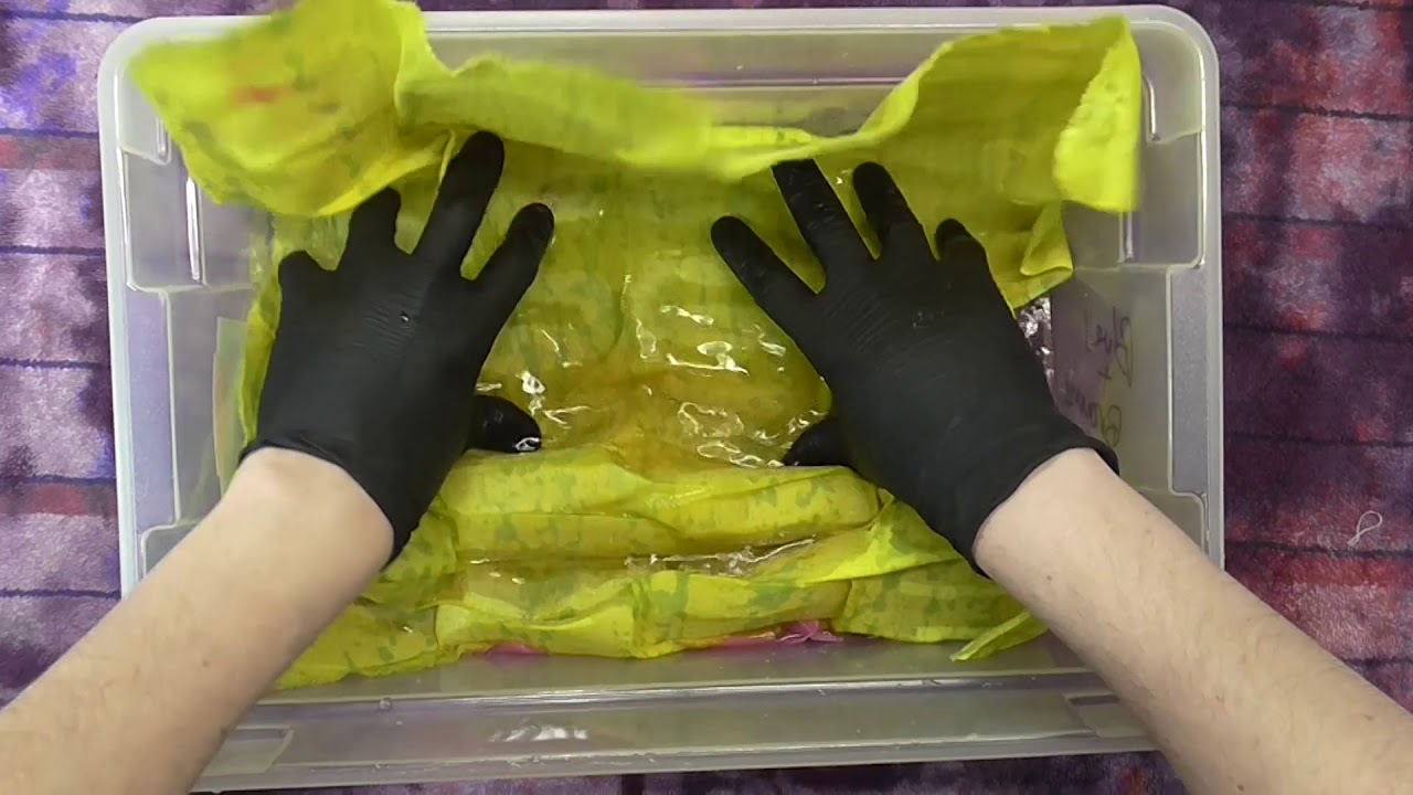 Работа с соевым воском батик